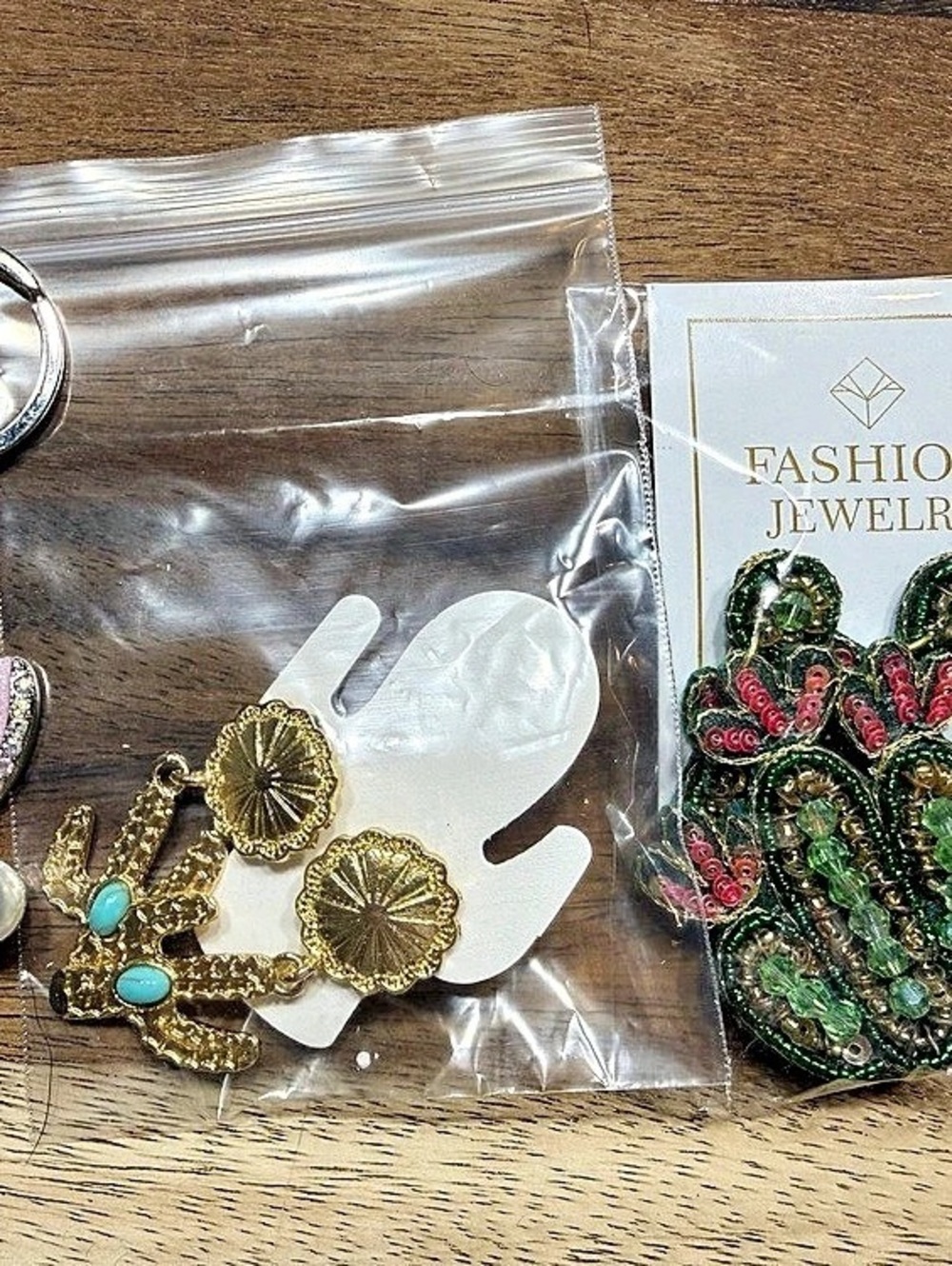 Cactus Green & Pink Fashion Jewelry Set NWT